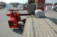 Компактные телескопические погрузчики MANITOU